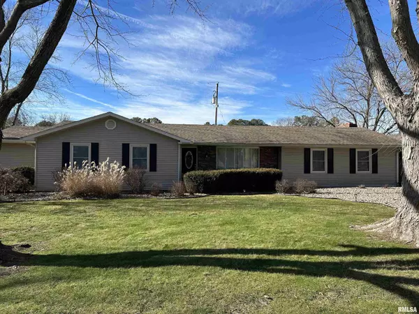 65 Country Acres RD,  Eldorado,  IL 62930-3459