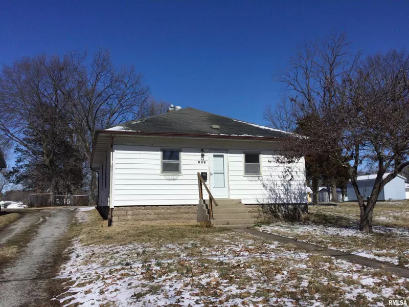 808 ILLINOIS AVE, Murphysboro, IL 62966