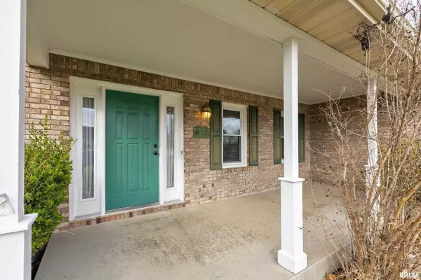 Carterville, IL 62918,818 COTTONWOOD LN