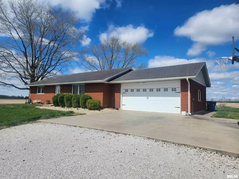 1229 SHADY OAK RD, Pinckneyville, IL 62274