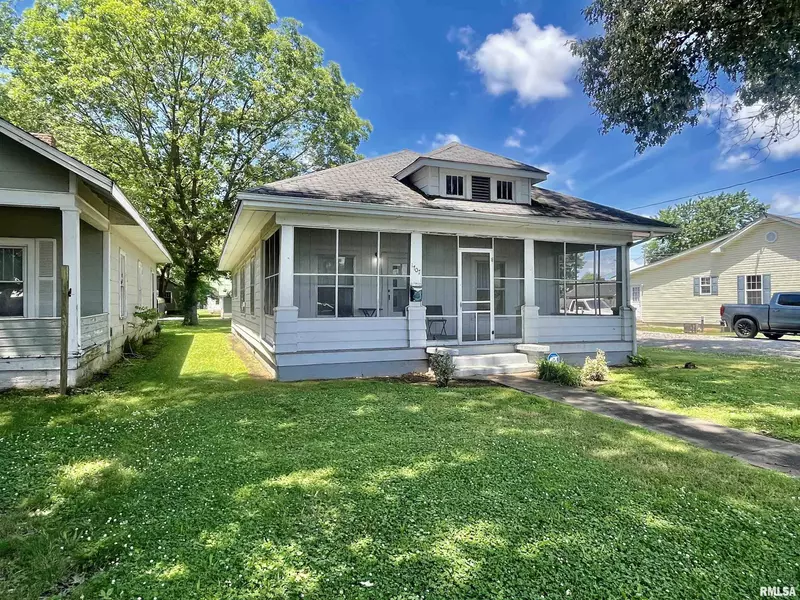 1707 NORTH AVE, Metropolis, IL 62960