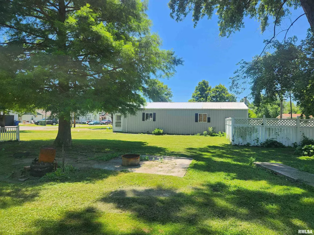 Cutler, IL 62238,202 W Hetherington ST