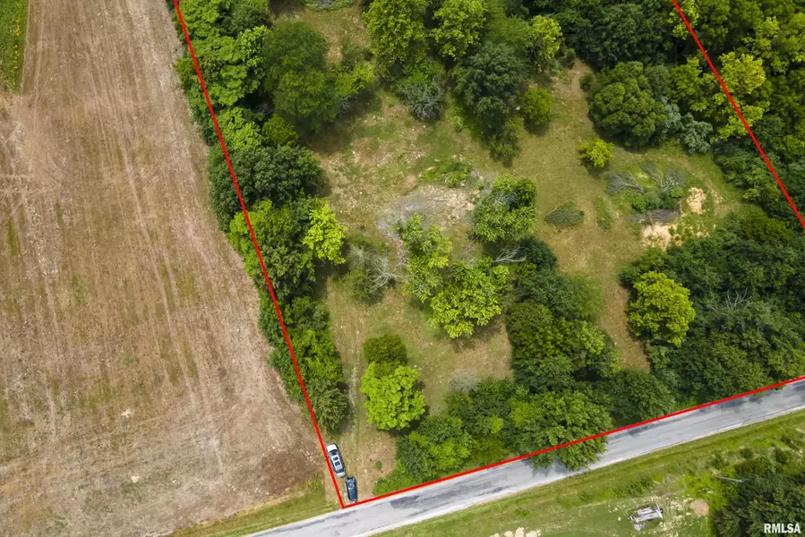 14501 E Baseline RD, Dix, IL 62830