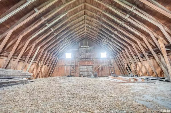 Ashley, IL 62808,Address not disclosed