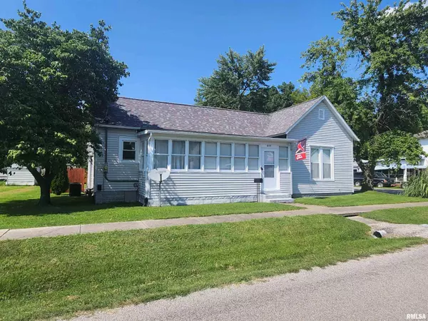 Pinckneyville, IL 62274,313 E PARKER ST