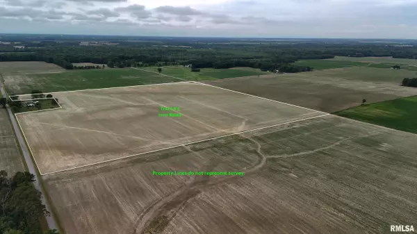 Louisville, IL 62858,0 IRON RD