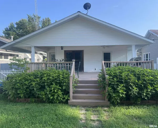 Murphysboro, IL 62966,2124 SPRUCE ST