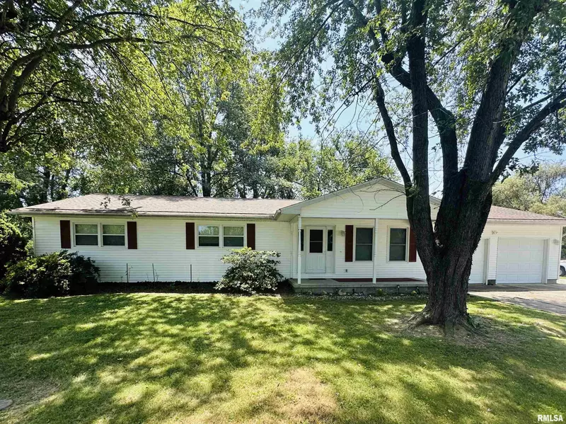 80 Gibbons RD, Harrisburg, IL 62946-3700