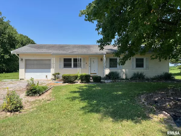 Murphysboro, IL 62966,523 Ava RD