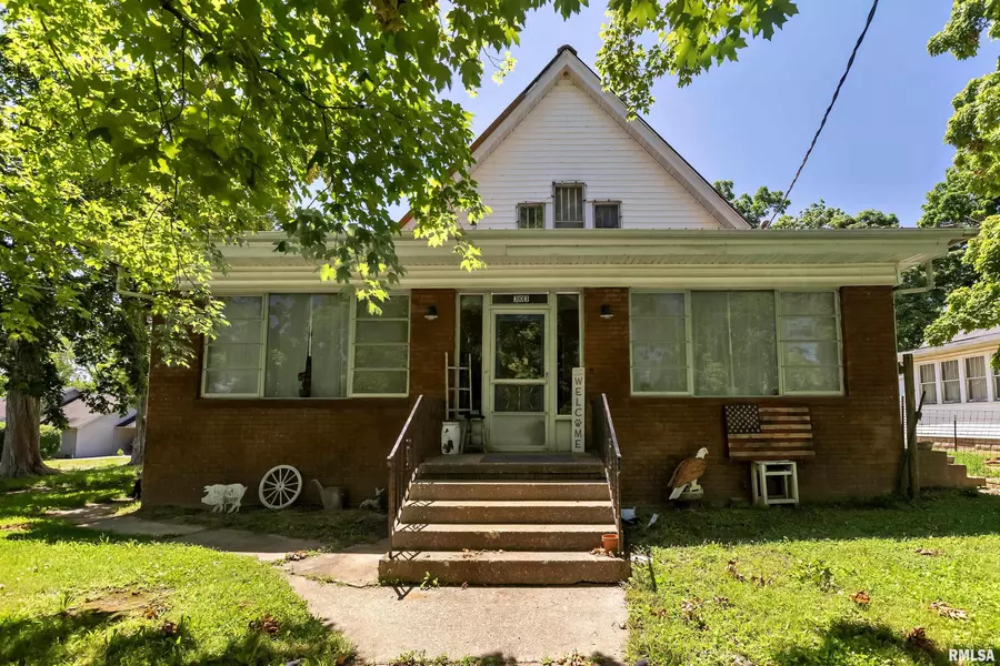 303 N Line ST, Creal Springs, IL 62922
