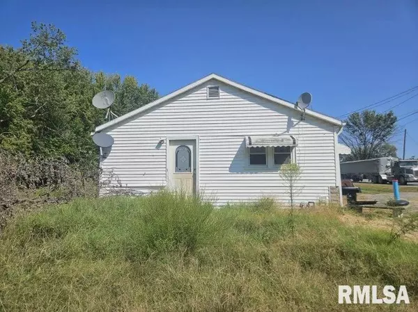 Norris City, IL 62869,702 N DIVISION ST