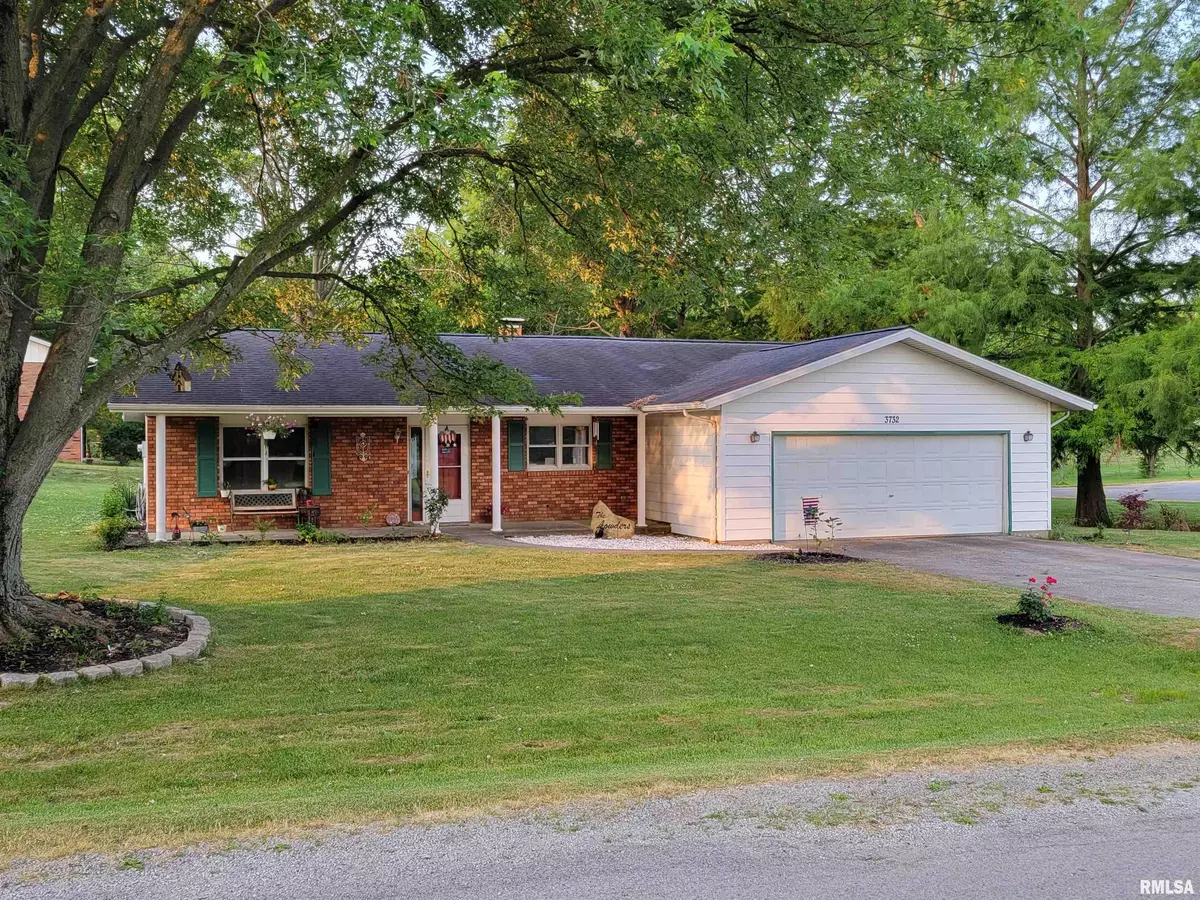 Pinckneyville, IL 62274,3732 Oxbow RD