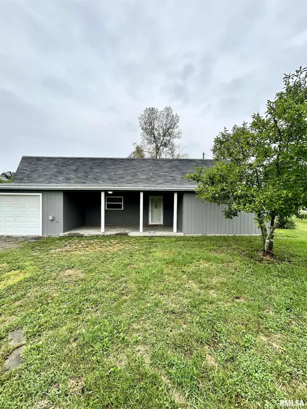 5157 Herrin RD, Carterville, IL 62918