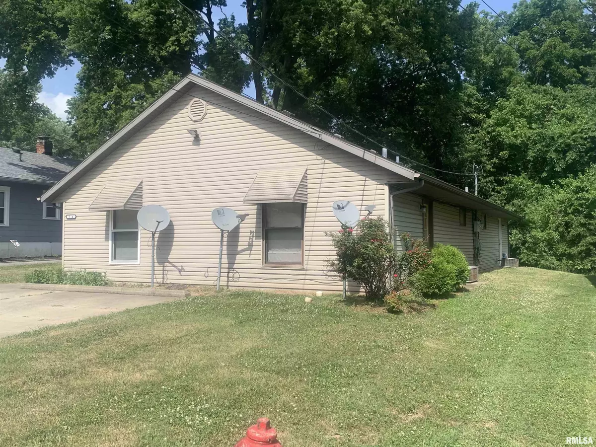 Murphysboro, IL 62966,714 N 23RD ST