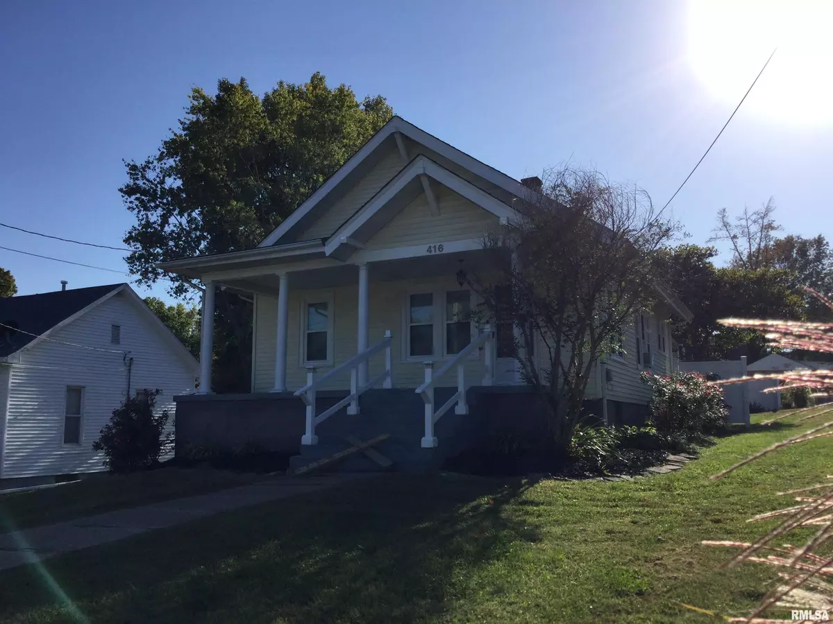 Anna, IL 62906,416 W DAVIE ST