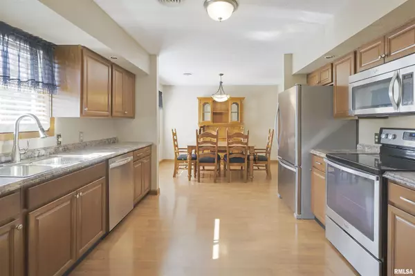 Marion, IL 62959,15069 REMINGTON RD