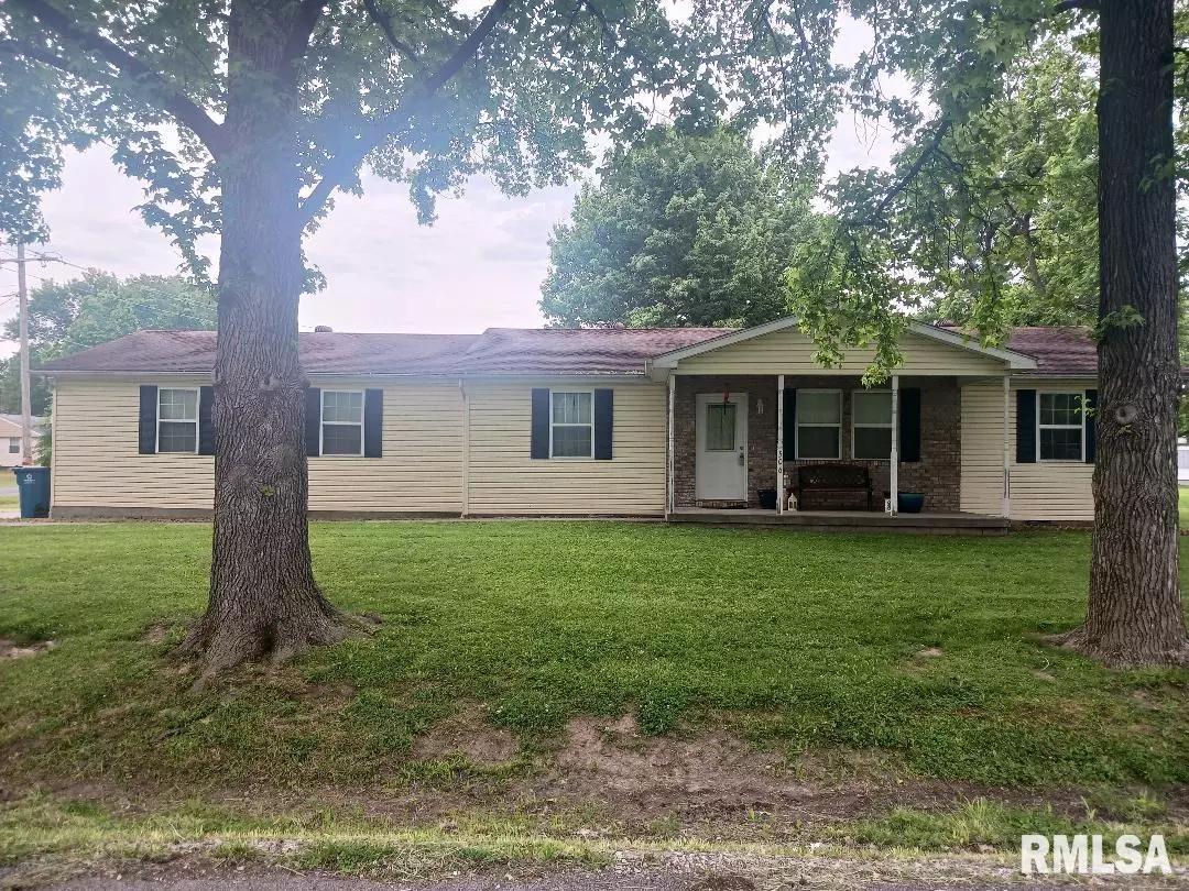 Sesser, IL 62884,506 N LOCUST ST