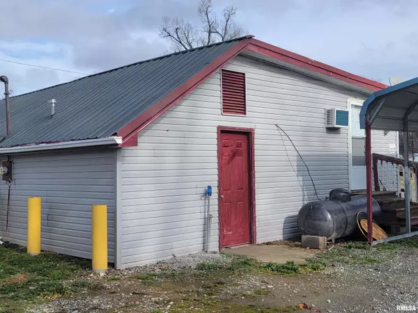 Olive Branch, IL 62969,27195 N ROUTE 3 RD