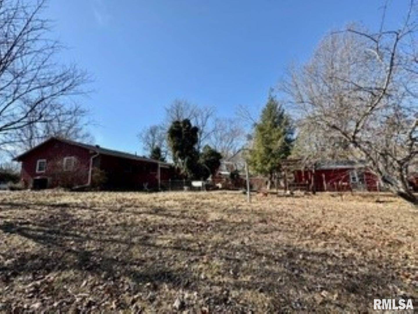 Marion, IL 62959,14748 Fowler School RD