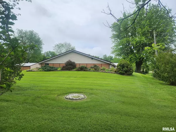 Duquoin, IL 62832,3524 US ROUTE 51 HWY