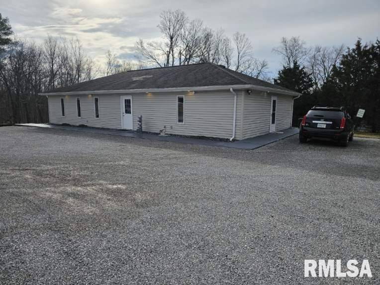 Mt Vernon, IL 62864,16275 N IL Hwy 37