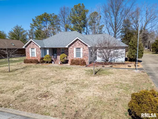 Herrin, IL 62948,845 Stardust DR