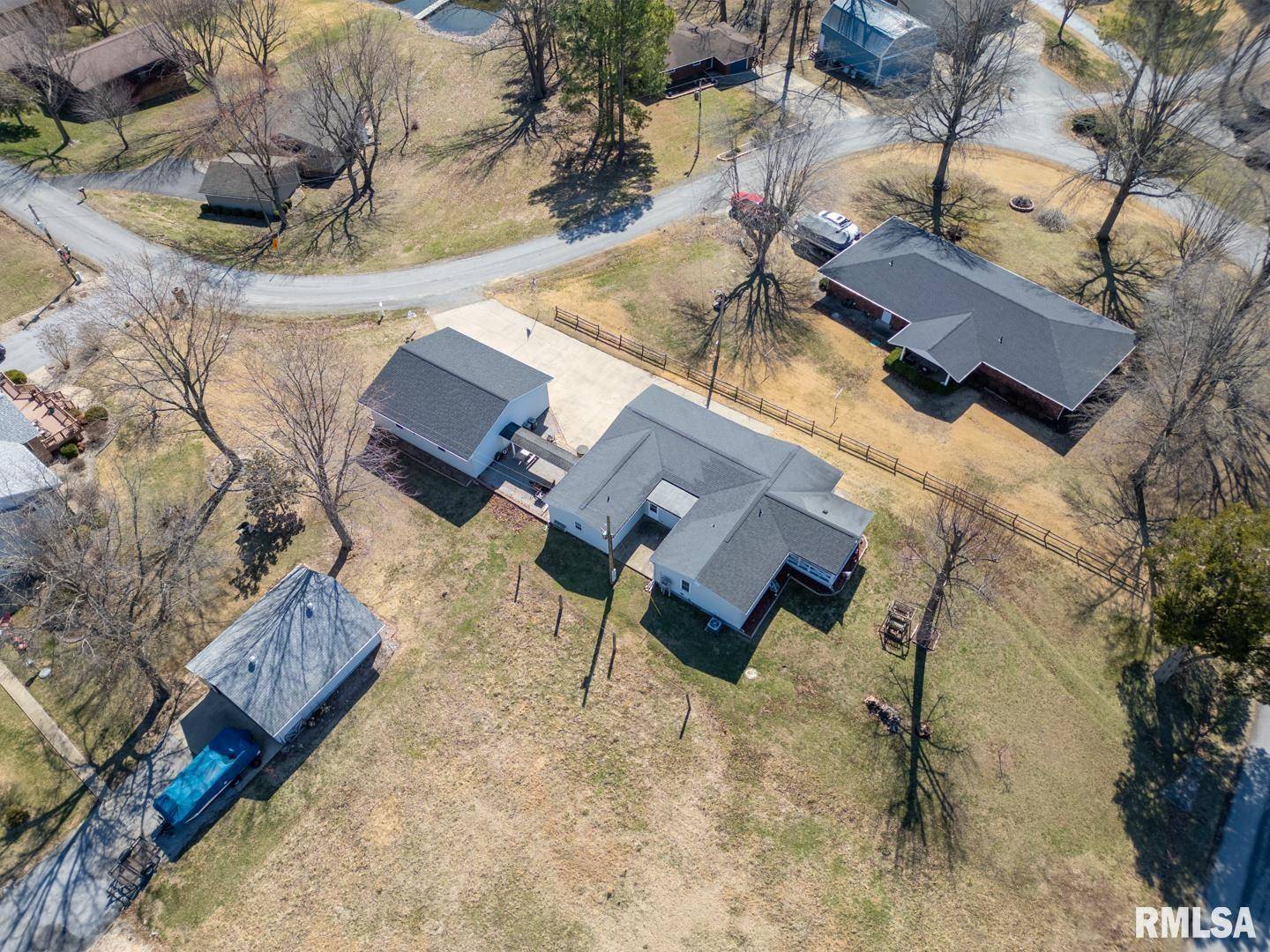 Marion, IL 62959,12366 Bahama DR