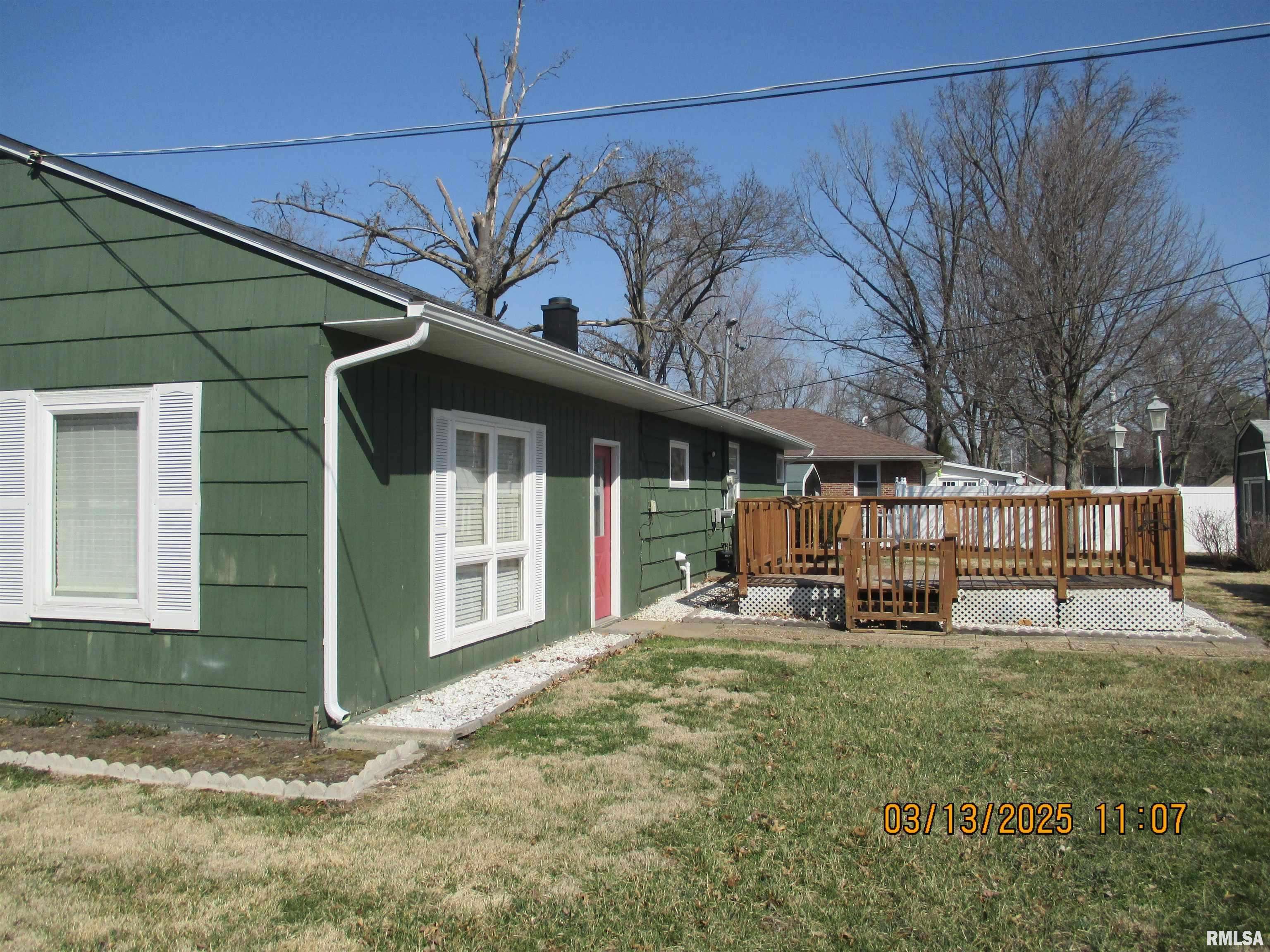 Centralia, IL 62801,27 MITCHELL AVE