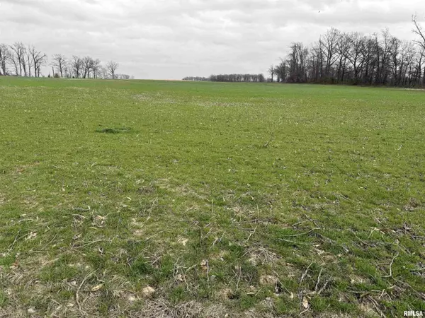 Mcleansboro, IL 62859,800 E COUNTY RD