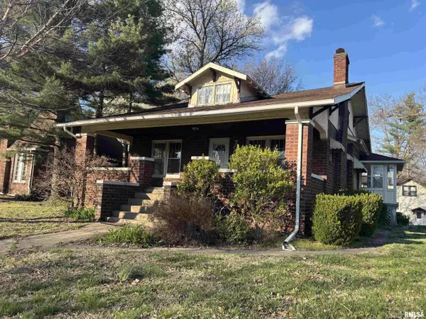 Mt Vernon, IL 62864,700 N 12TH ST