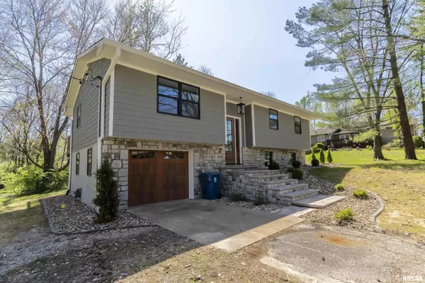 Murphysboro, IL 62966,34 Blessing CIR