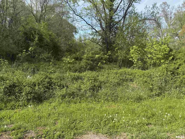 Benton, IL 62812,000 STERLING ST