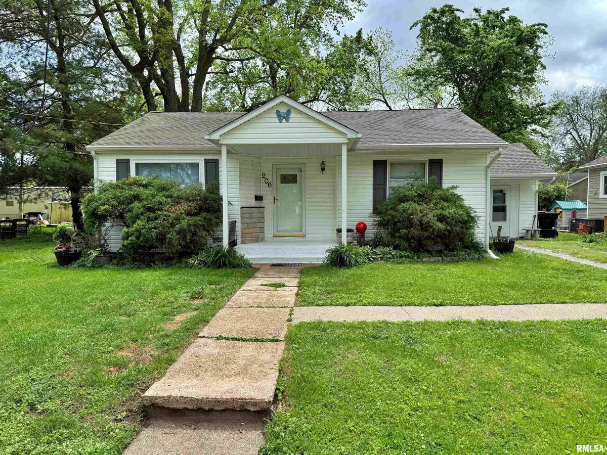 Metropolis, IL 62960,206 W 16TH ST