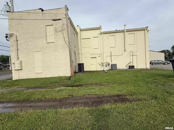 Harrisburg, IL 62946,520 S MCKINLEY ST