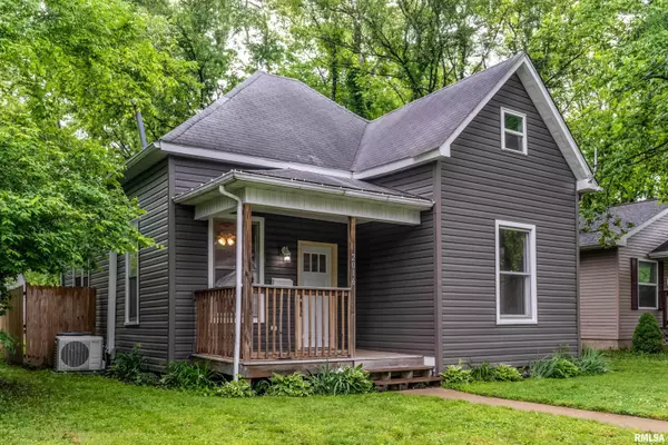 Murphysboro, IL 62966,2016 DIVISION ST