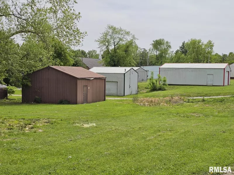 314 S 5TH ST, Mt Vernon, IL 62864