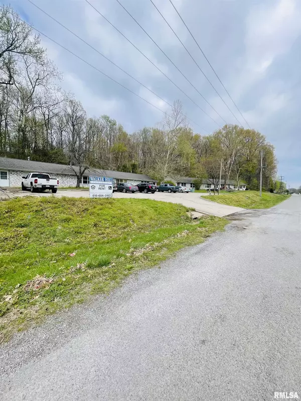 Grand Tower, IL 62924,612 E 3RD AVE