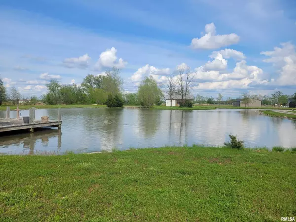 Duquoin, IL 62832,7993 State Highway 14 HWY