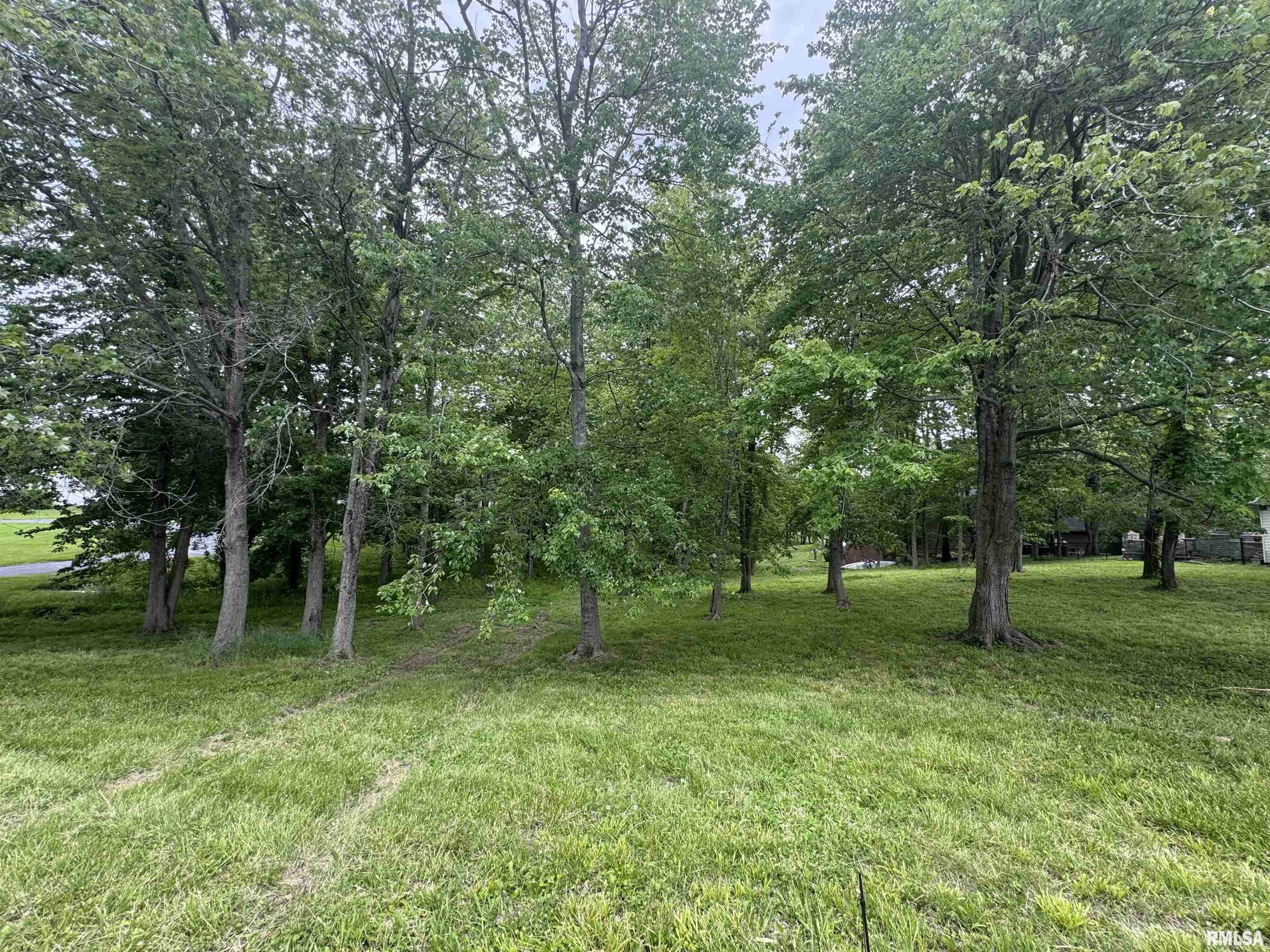 Marion, IL 62959,000 W DOUGLAS ST