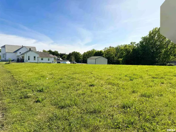 Alto Pass, IL 62905,135 WALNUT ST
