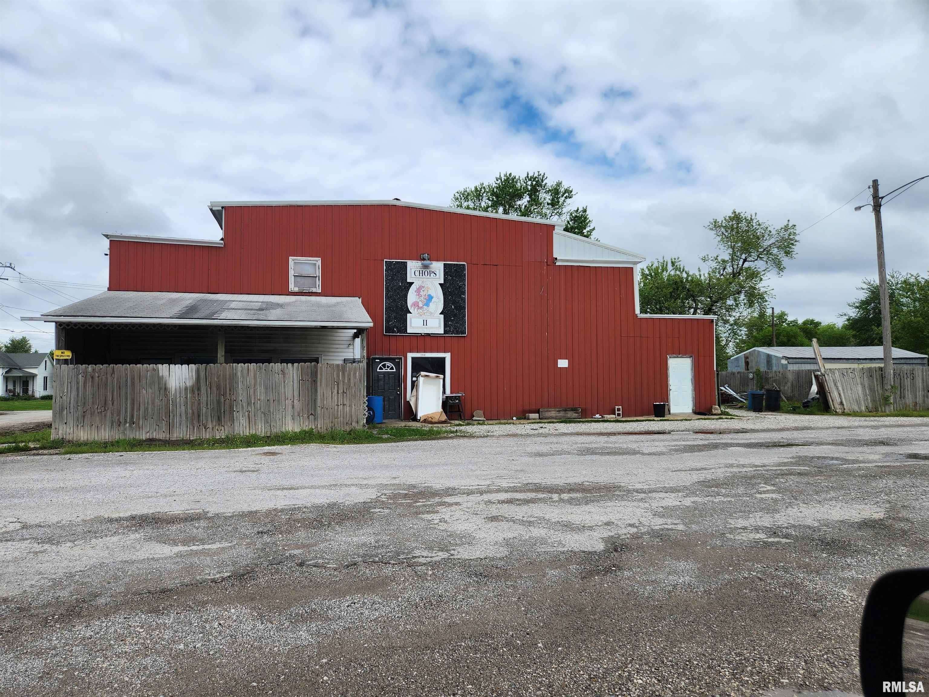 119 N West Railroad ST, Ashley, IL 62808