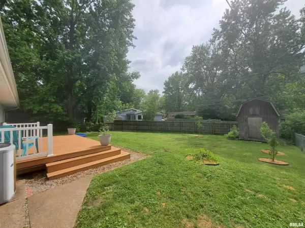 Carbondale, IL 62901,614 S SKYLINE DR