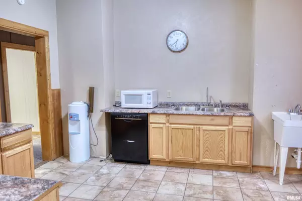 Murphysboro, IL 62966,330 NORTH ST