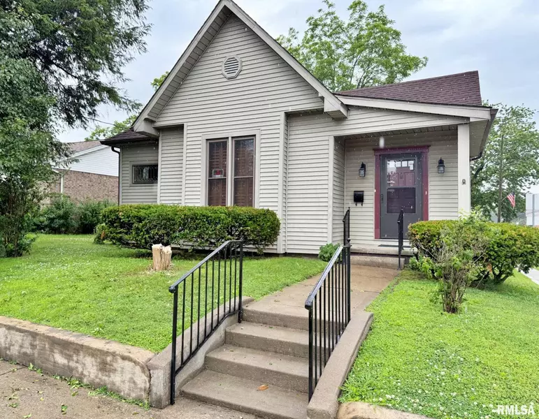 500 Metropolis ST, Metropolis, IL 62960