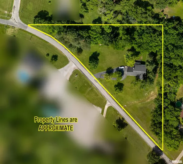 Salem, IL 62881,3419 Hotze RD