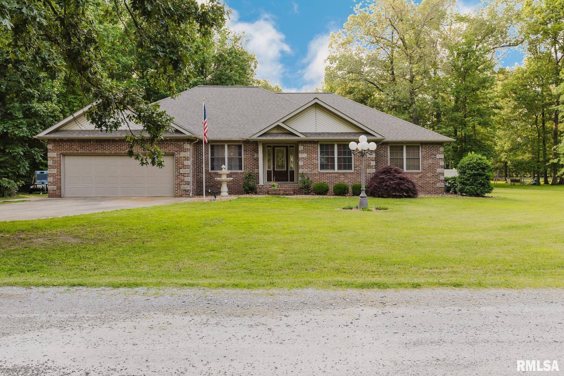 Herrin, IL 62948,407 MARGARET DR