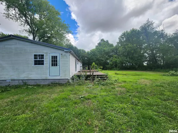 Akin, IL 62890-2635,22194 BLACK ST