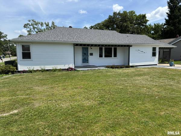 122 Paint Creek LN, Carmi, IL 62821