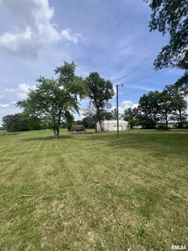 Benton, IL 62812,18640 Mount Zion RD