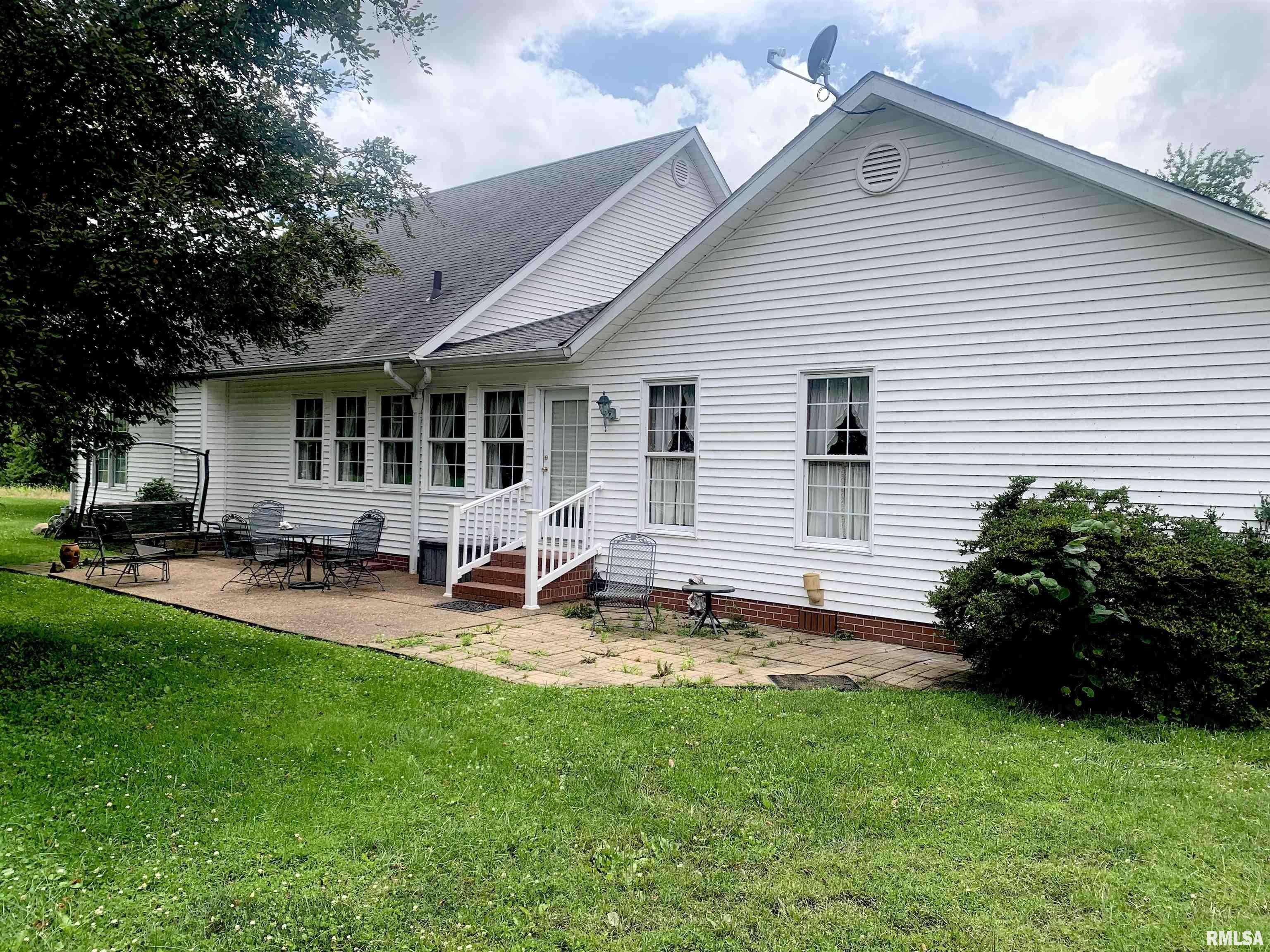 Galatia, IL 62935,312 S MCKINLEY ST